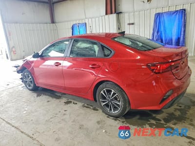 Drugie zdjęcie samochodu z przodu: 2024 KIA FORTE LXS VIN:3KPF24AD3RE707837 - miniatura