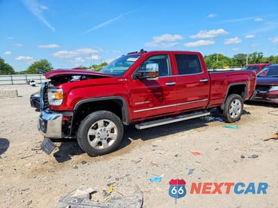 2019 GMC SIERRA K2500 SLT 1GT12REGXKF270099 - główne zdjęcie licytacji z USA - miniatura