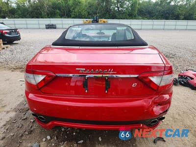 Zdjęcie 6 z 13 samochodu: 2010 MASERATI GRANTURISMO VIN:ZAM45KMAXA0052248 - miniatura