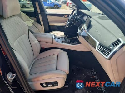 Zdjęcie 7 z 14 samochodu: 2020 BMW X5 SDRIVE 40I VIN:5UXCR4C08L9C75073 - miniatura