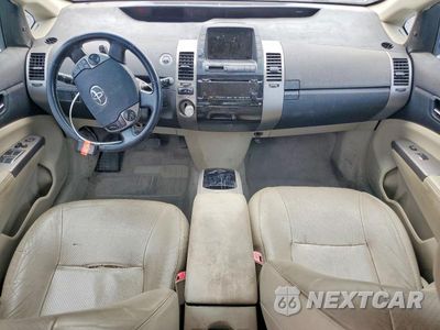 Zdjęcie 8 z 12 samochodu: 2006 TOYOTA PRIUS BASE VIN:JTDKB20UX63142025 - miniatura