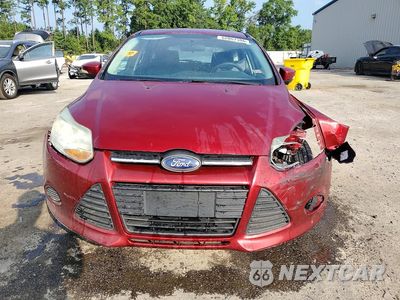 Piąte zdjęcie samochodu w środku: 2013 FORD FOCUS SE VIN:1FADP3K2XDL254242 - miniatura