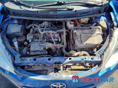 Zdjęcie 11 z 12 samochodu: 2014 TOYOTA PRIUS C FOUR VIN:JTDKDTB35E1066826 - miniatura