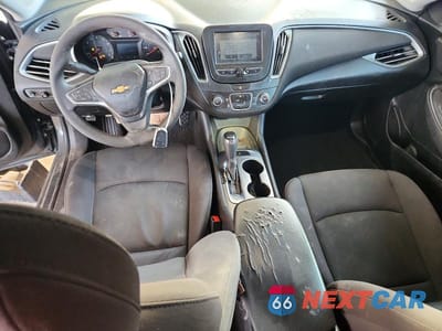 Zdjęcie 8 z 12 samochodu: 2017 CHEVROLET MALIBU LS VIN:1G1ZB5ST0HF250152 - miniatura
