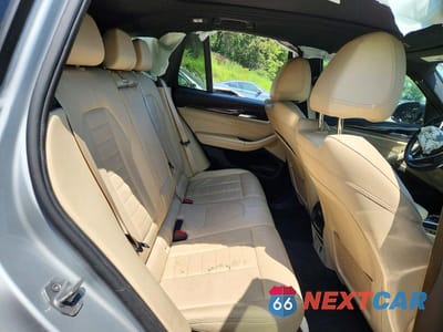 Zdjęcie 11 z 13 samochodu: 2019 BMW X3 XDRIVE30I VIN:5UXTR9C56KLR03686 - miniatura