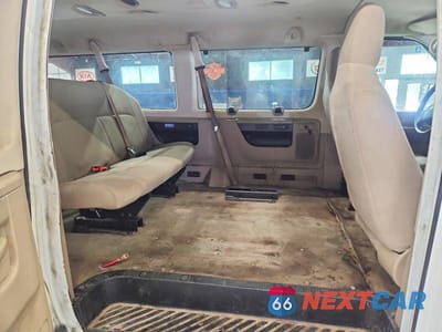 Zdjęcie 11 z 13 samochodu: 2011 FORD ECONOLINE E350 SUPER DUTY WAGON VIN:1FBNE3BL1BDA64595 - miniatura
