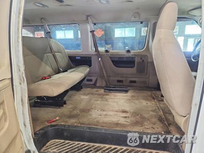 Zdjęcie 11 z 13 samochodu: 2011 FORD ECONOLINE E350 SUPER DUTY WAGON VIN:1FBNE3BL1BDA64595 - miniatura