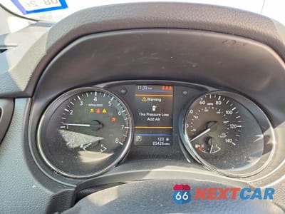 Zdjęcie 9 z 14 samochodu: 2022 NISSAN ROGUE SPORT SV VIN:JN1BJ1BV2NW345946 - miniatura