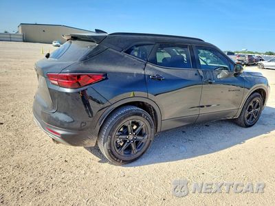 Trzecie zdjęcie samochodu z tyłu: 2024 CHEVROLET BLAZER 2LT VIN:3GNKBCR48RS215827 - miniatura