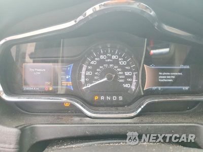 Zdjęcie 9 z 13 samochodu: 2017 LINCOLN MKT VIN:2LMHJ5AT5HBL01086 - miniatura