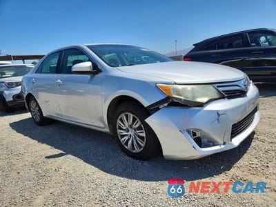 Czwarte zdjęcie samochodu z boku: 2013 TOYOTA CAMRY LE VIN:4T1BF1FK6DU233283 - miniatura