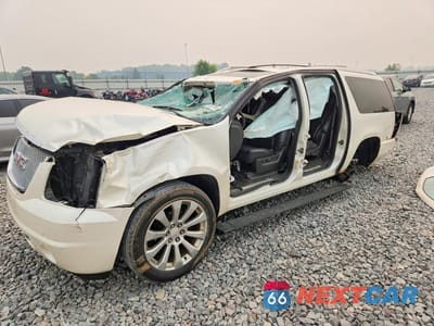 2012 GMC YUKON XL DENALI 1GKS2MEF9CR130807 - główne zdjęcie licytacji z USA - miniatura