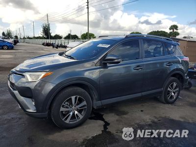 2017 TOYOTA RAV4 XLE JTMWFREV2HD097708 - główne zdjęcie licytacji z USA - miniatura
