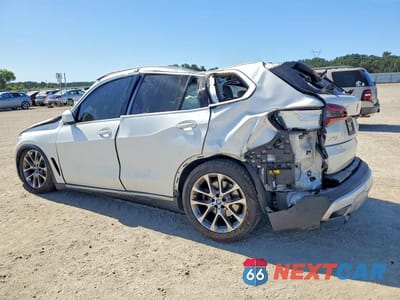 Drugie zdjęcie samochodu z przodu: 2022 BMW X5 XDRIVE40I VIN:5UXCR6C08N9M53625 - miniatura