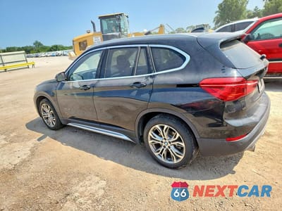 Drugie zdjęcie samochodu z przodu: 2016 BMW X1 VIN:WBXHT3Z35G4A49177 - miniatura