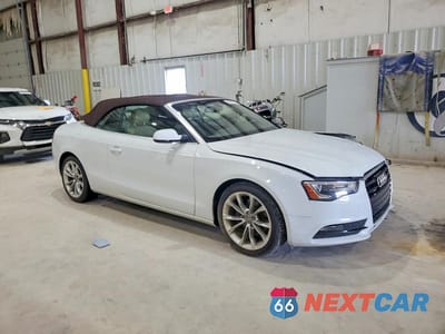 Czwarte zdjęcie samochodu z boku: 2014 AUDI A5 PREMIUM PLUS VIN:WAULFAFH9EN014212 - miniatura