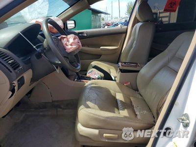 Zdjęcie 7 z 12 samochodu: 2003 HONDA ACCORD EX VIN:1HGCM566X3A109236 - miniatura