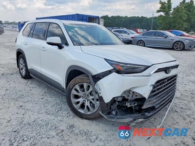 Czwarte zdjęcie samochodu z boku: 2026 TOYOTA GRAND HIGHLANDER LIMITED VIN:5TDAAAA57TS037906 - miniatura