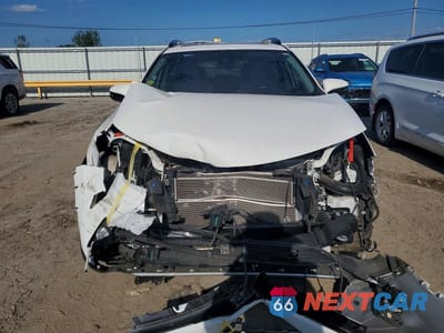 Piąte zdjęcie samochodu w środku: 2018 TOYOTA RAV4 HYBRID XLE VIN:JTMRJREV6JD158009 - miniatura