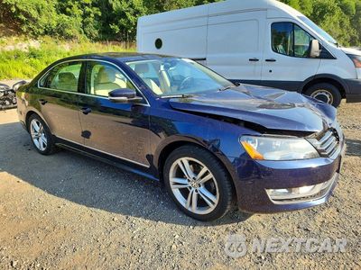 Czwarte zdjęcie samochodu z boku: 2015 VOLKSWAGEN PASSAT SE VIN:1VWBT7A32FC016822 - miniatura