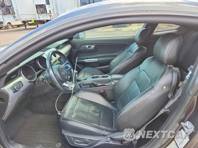 Zdjęcie 7 z 13 samochodu: 2018 FORD MUSTANG VIN:1FA6P8THXJ5162234 - miniatura