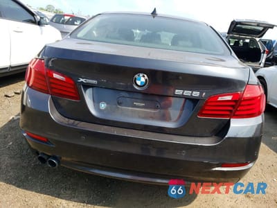Zdjęcie 6 z 12 samochodu: 2016 BMW 528 XI VIN:WBA5A7C5XGG643599 - miniatura