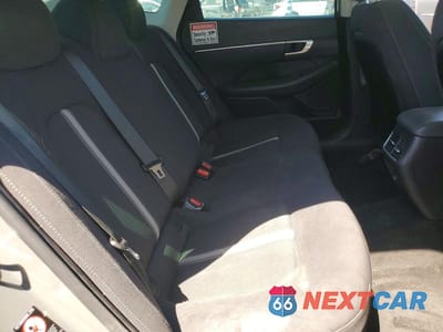 Zdjęcie 10 z 12 samochodu: 2022 HYUNDAI SONATA HYBRID BLUE VIN:KMHL24JJXNA049869 - miniatura