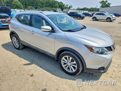 Czwarte zdjęcie samochodu z boku: 2018 NISSAN ROGUE SPORT SV VIN:JN1BJ1CP5JW195602 - miniatura