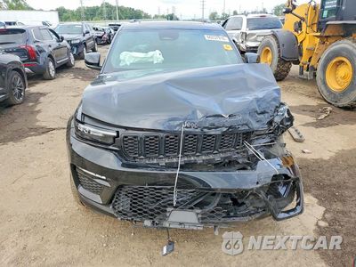 Piąte zdjęcie samochodu w środku: 2025 JEEP GRAND CHEROKEE LIMITED VIN:1C4RJHBG8SC333836 - miniatura