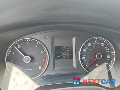 Zdjęcie 9 z 12 samochodu: 2014 VOLKSWAGEN JETTA VIN:3VWD07AJ8EM364220 - miniatura