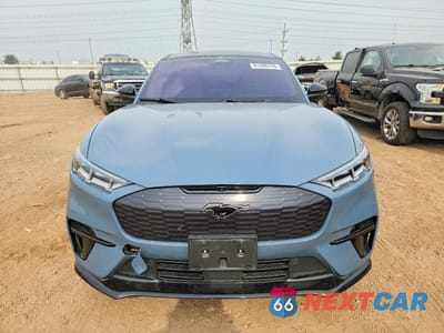 Piąte zdjęcie samochodu w środku: 2023 FORD MUSTANG MACH-E GT VIN:3FMTK4SX3PMA24031 - miniatura