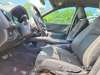 Zdjęcie 7 z 13 samochodu: 2019 HONDA HR-V SPORT VIN:3CZRU6H14KG729235 - miniatura