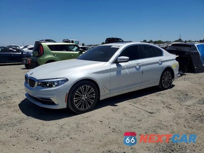 2019 BMW 540 I WBAJE5C57KWW01719 - główne zdjęcie licytacji z USA - miniatura