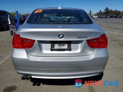 Zdjęcie 6 z 12 samochodu: 2011 BMW 328 I SULEV VIN:WBAPH5C57BF093365 - miniatura