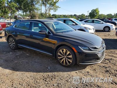 Czwarte zdjęcie samochodu z boku: 2019 VOLKSWAGEN ARTEON SE VIN:WVWBR7AN1KE008549 - miniatura
