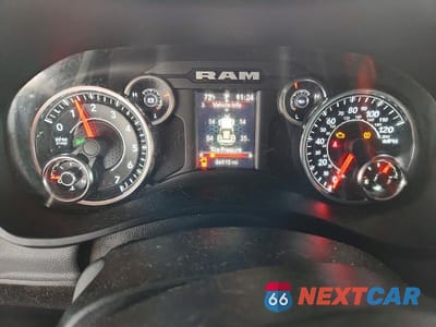 Zdjęcie 9 z 12 samochodu: 2021 RAM 2500 TRADESMAN VIN:3C6UR5CJ1MG624035 - miniatura
