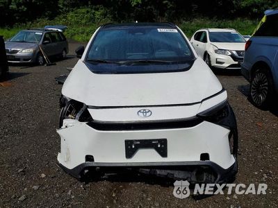 Piąte zdjęcie samochodu w środku: 2024 TOYOTA BZ4X LIMITED VIN:JTMABACA4RA078894 - miniatura