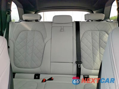 Zdjęcie 10 z 13 samochodu: 2025 BMW X5 XDRIVE40I VIN:5UX23EU0XS9X77953 - miniatura