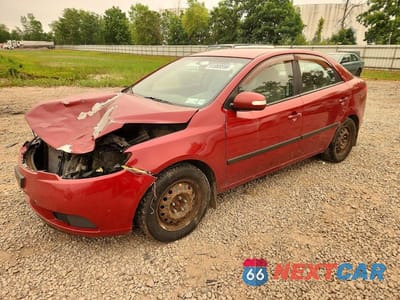 2010 KIA FORTE EX KNAFU4A25A5096084 - główne zdjęcie licytacji z USA - miniatura