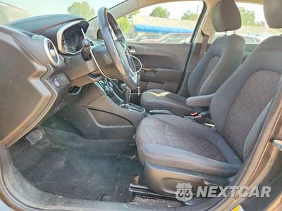 Zdjęcie 7 z 12 samochodu: 2019 CHEVROLET SONIC LT VIN:1G1JD5SB7K4101237 - miniatura