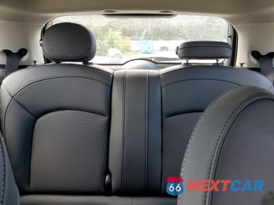 Zdjęcie 10 z 14 samochodu: 2024 MINI COOPER SE VIN:WMW13DJ0XR2V87730 - miniatura