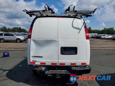 Zdjęcie 6 z 13 samochodu: 2021 CHEVROLET EXPRESS 2500 CARGO DELIVERY VAN VIN:1GCWGBFP0M1227601 - miniatura