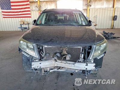 Piąte zdjęcie samochodu w środku: 2015 NISSAN PATHFINDER SV VIN:5N1AR2MN6FC633617 - miniatura