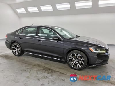 Czwarte zdjęcie samochodu z boku: 2021 VOLKSWAGEN PASSAT SE VIN:1VWSA7A30MC001822 - miniatura