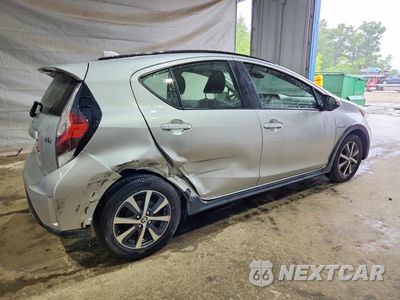 Trzecie zdjęcie samochodu z tyłu: 2018 TOYOTA PRIUS C TWO VIN:JTDKDTB38J1607992 - miniatura