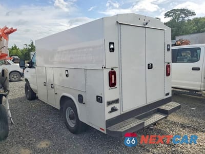 Drugie zdjęcie samochodu z przodu: 2025 FORD ECONOLINE E350 SUPER DUTY CUTAWAY VAN VIN:1FDWE3FNXSDD36701 - miniatura