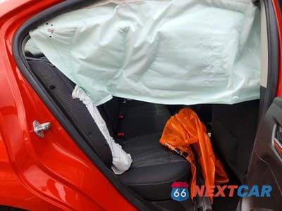 Zdjęcie 10 z 12 samochodu: 2013 CHEVROLET SONIC LT VIN:1G1JC5SH7D4176000 - miniatura