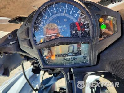 Zdjęcie 7 z 9 samochodu: 2013 KAWASAKI EX650 VIN:JKAEXEF13DDA04148 - miniatura