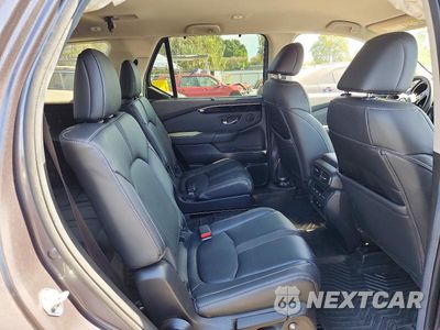 Zdjęcie 11 z 13 samochodu: 2025 HONDA PILOT EXL VIN:5FNYG2H40SB046353 - miniatura