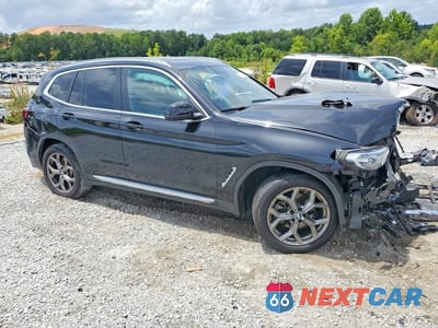 Czwarte zdjęcie samochodu z boku: 2022 BMW X3 SDRIVE30I VIN:5UX43DP05N9J32288 - miniatura